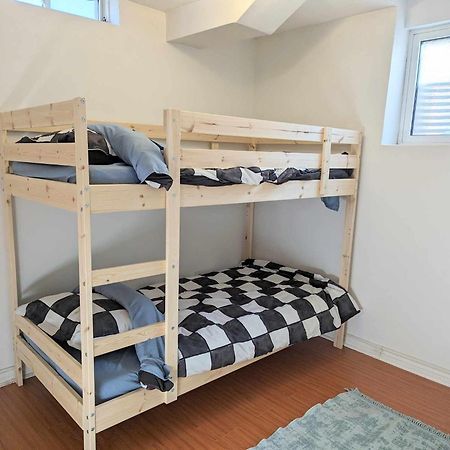 Wonderland Apartment - 6 Min By Walking Vaughan Exterior photo