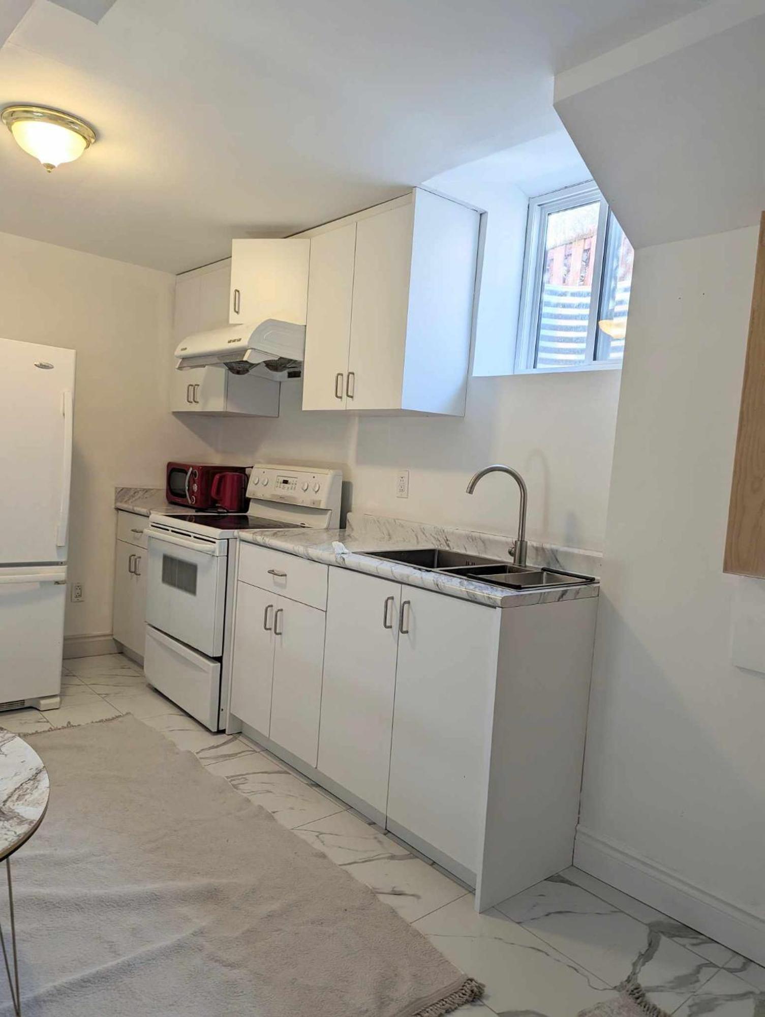 Wonderland Apartment - 6 Min By Walking Vaughan Exterior photo